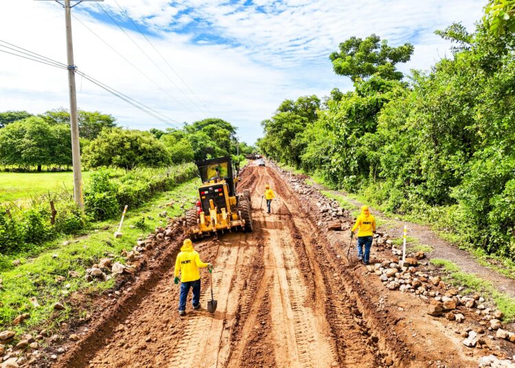 Obras viales en San Agustín, Usulután, intervendrán 8.6 km para dinamizar la movilidad y el comercio