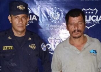 Capturan a hombre que atacó con un corvo a otro en San Julián, Sonsonate