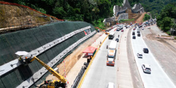 Continúan trabajos de estabilización de taludes en Carretera a Los Chorros