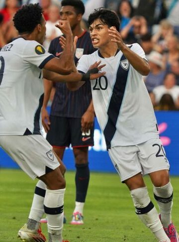 Boletos se agotan rápido para ver a la selección de fútbol contra El Salvador