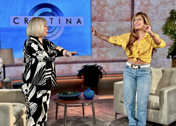 Cristina Saralegui vuelve a la televisión con Karol G como su primera invitada tras 15 años de ausencia