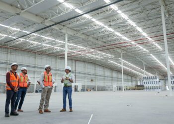 Crecimiento económico se fortalece con inversión privada y dinamismo en la construcción