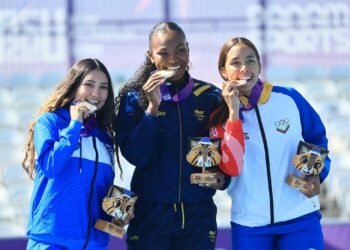 Ivonne Nóchez consigue su segunda medalla de plata para El Salvador en patinaje de velocidad