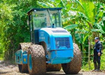 Alcaldía de Santa Ana Centro mejora accesos viales de sus municipios