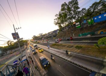 Estudian factibilidad de cable aéreo para aliviar el tráfico en Soyapango