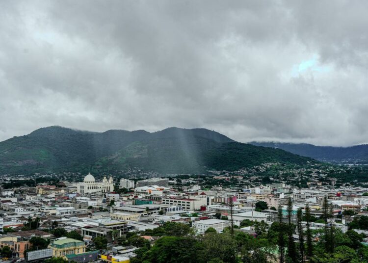 El Salvador se prepara para el fin de la temporada lluviosa y el inicio de la época seca en octubre