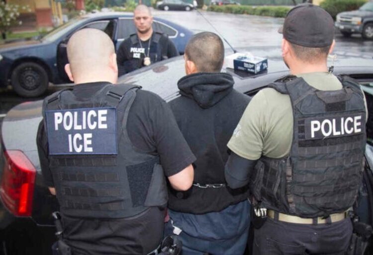 ICE iniciará redadas migratorias en Chicago