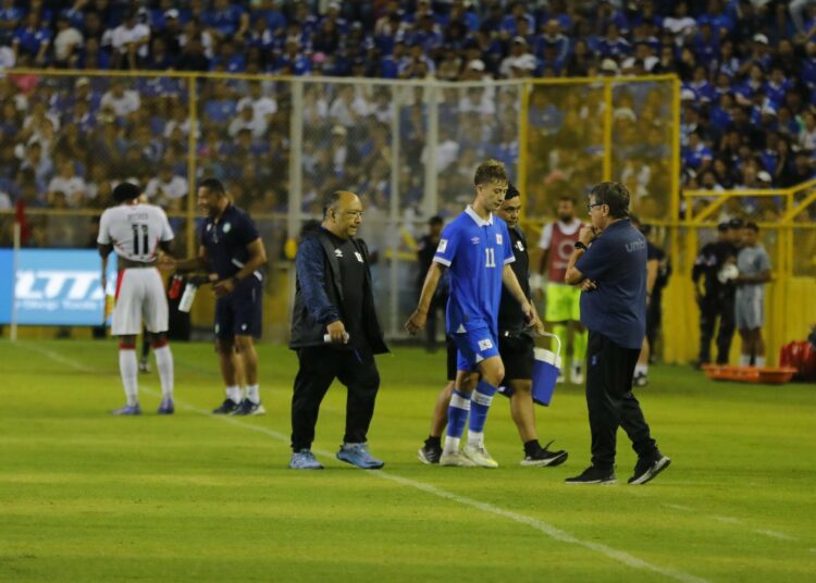 Nathan Ordaz sale lesionado y Styven Vásquez entra en la selección de El Salvador