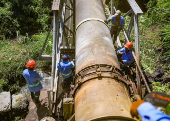 Plan de contingencia asegura suministro de agua mientras se reparan tuberías principales