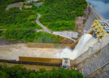 El Salvador impulsa energía renovable desarrollando las centrales hidroeléctricas «5 de Noviembre» y «3 de Febrero»