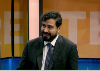 Eurodiputado elogia transformaciones positivas en El Salvador por el régimen de excepción