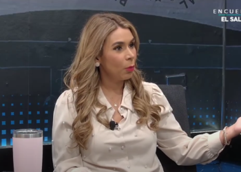 Marcela Villatoro «lamenta» que salvadoreños sigan apoyando al presidente Bukele