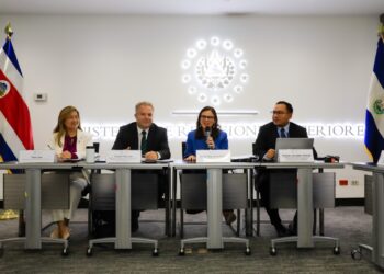 El Salvador y Costa Rica acuerdan seis proyectos conjuntos para fortalecer cooperación y desarrollo