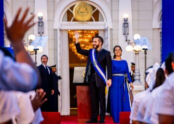 Bukele resalta Dios, Unión y Libertad en su mensaje por la independencia de El Salvador