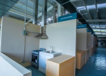Mercado El Triunfo en Usulután estrena locales modernos y seguros