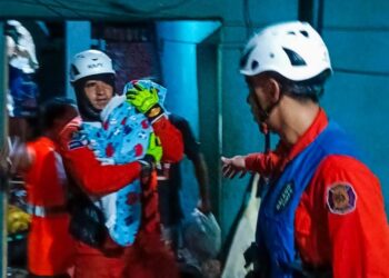 Seis personas son rescatadas en San Francisco Gotera tras inundaciones