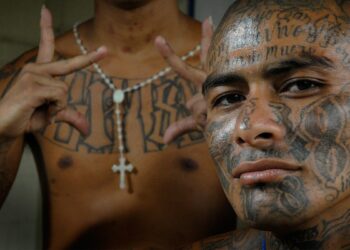 E.UU. designa a Barrio 18 como organización terrorista extranjera para desmantelar su red