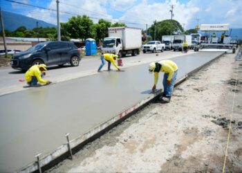 Carretera los Chorros se transforma: pavimentación con concreto hidráulico eleva seguridad vial
