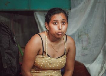 Desmantelan red de explotadores de mujeres