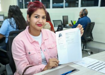 “Lunes de Empleo” continúa ofreciendo plaza laborales a salvadoreños
