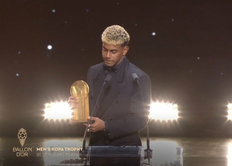 Lamine Yamal es el mejor jugador joven del 2025