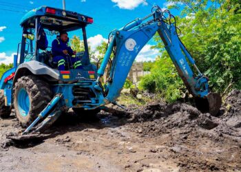 Alcaldía de Santa Ana Centro realiza obras de mitigación en comunidades del municipio