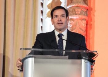 Ejército de Estados Unidos realiza ataque contra embarcación con drogas en el Caribe sur