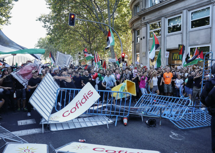 Final de la Vuelta a España 2025 se suspende por disturbios en Madrid