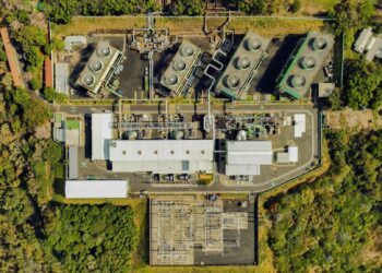 El Salvador aprueba ley de energía geotérmica para diversificar la matriz y atraer inversiones