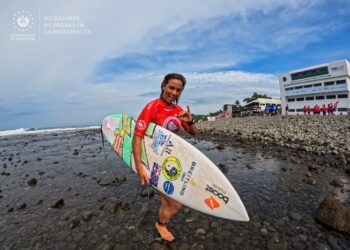 Surf City El Salvador abre sus olas al mundo con la inauguración del ISA World Surfing Games 2025