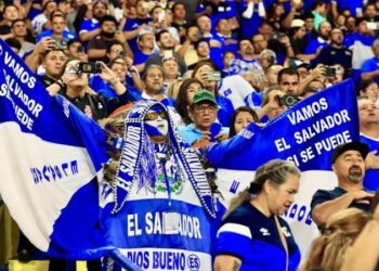 FESFUT sancionada por FIFA tras incidentes de racismo en partido contra Surinam