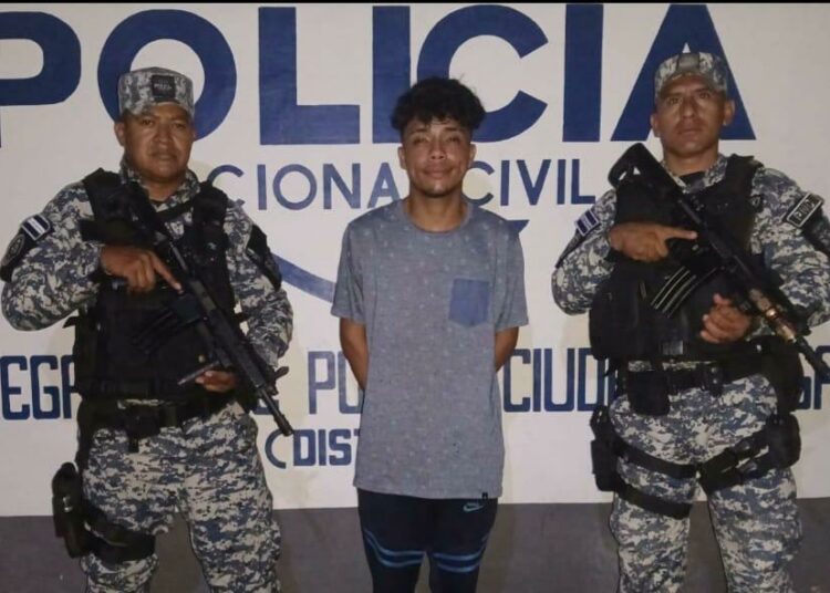 Joven capturado por intento de hurto de vehículo en Ciudad Delgado