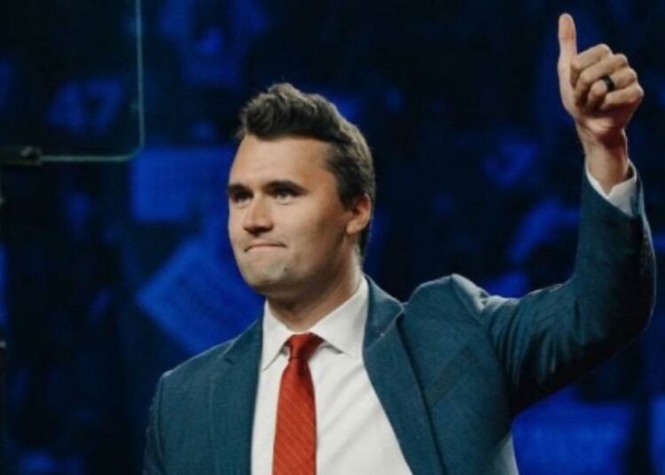 Tiroteo en Utah Valley University deja herido a Charlie Kirk
