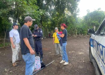 Bebé abandonado en Santa Ana recibe protección bajo la Ley Crecer Juntos