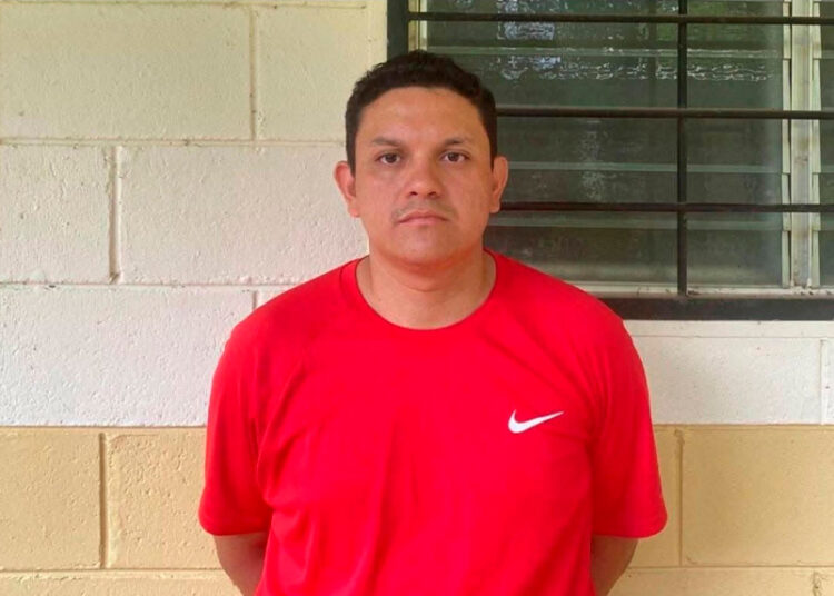 Detienen a entrenador de tenis de mesa en Santa Ana por presuntos delitos contra menores de edad