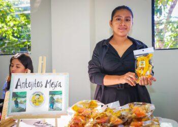Mujeres emprendedoras se consolidan como motor de la economía salvadoreña
