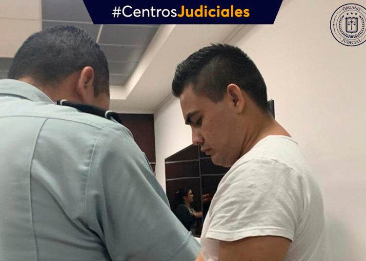 Estafador de motocicletas recibe ocho años de prisión en Santa Tecla