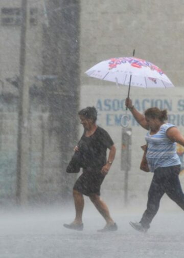 Alertan posible formación de sistema ciclónico frente a las costas de El Salvador