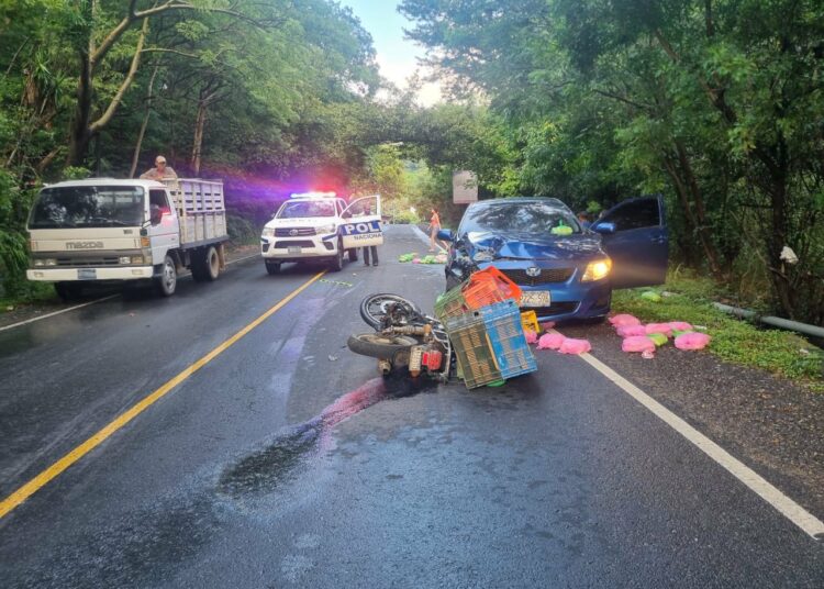 Motociclista resulta lesionado tras accidente sobre carretera Panamericana