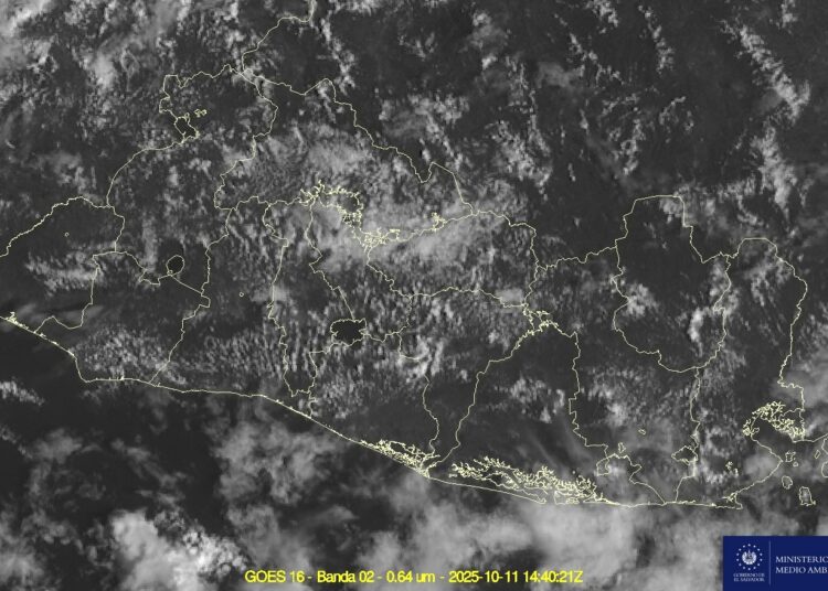 MARN advierte sobre lluvias y tormentas por la influencia de varios sistemas atmosféricos este fin de semana
