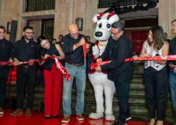 Pizza Hut se suma a la revitalización del Centro Histórico con una nueva sucursal en San Salvador