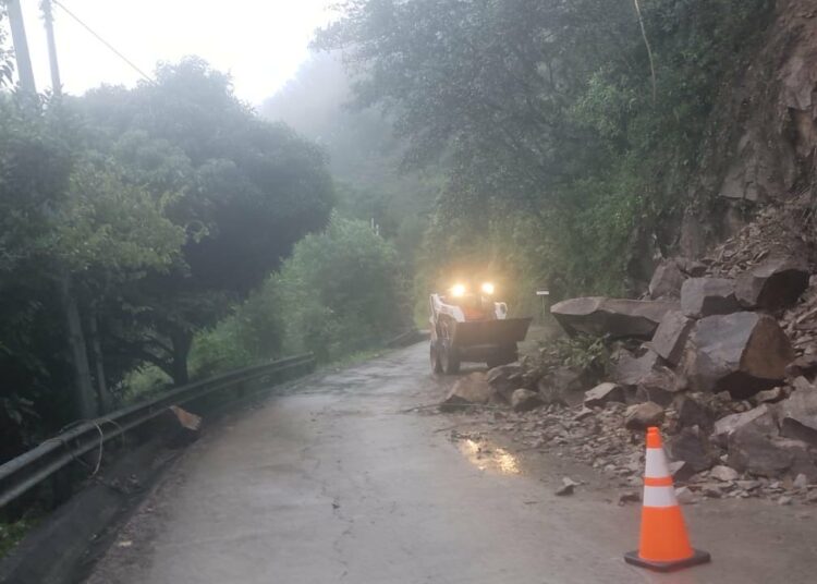 FOVIAL ha atendido casi 900 emergencias en las carreteras del país