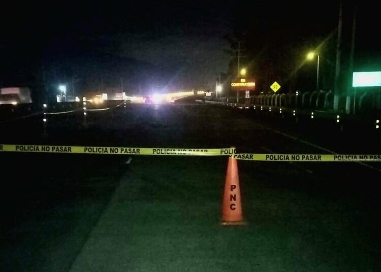 Hombre muere atropellado en San Juan Opico mientras conductor se da a la fuga