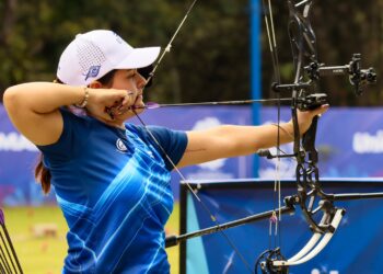 Sofía Paiz lidera a El Salvador con medallas de oro y plata en tiro con arco en Guatemala 2025