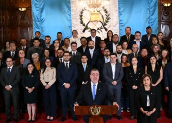 Presidente de Guatemala denuncia maniobras judiciales contra su gobierno para derrocarlo