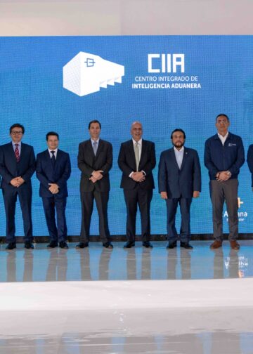 Aduanas de El Salvador impulsa tecnología y transparencia en la gestión fronteriza con moderno centro de inteligencia