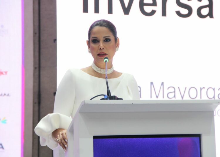 Milena Mayorga destaca impacto de la migración inversa en evento de la ASI