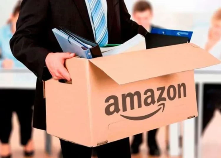 Amazon recorta miles de empleos corporativos como parte de su reestructuración global