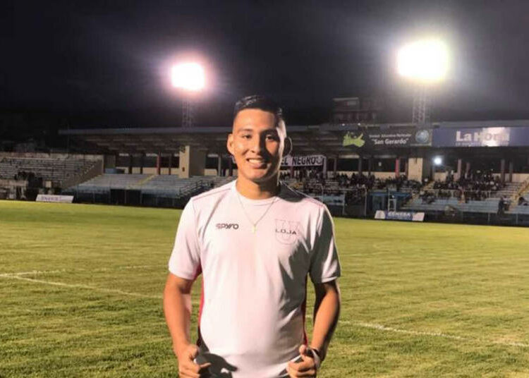 Joven ecuatoriano pierde la vida tras caída mientras limpiaba un edificio de Columbia University en Nueva York