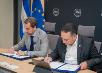 Fiscalía y Unión Europea acuerdan cooperación para fortalecer el sector de activos virtuales en El Salvador